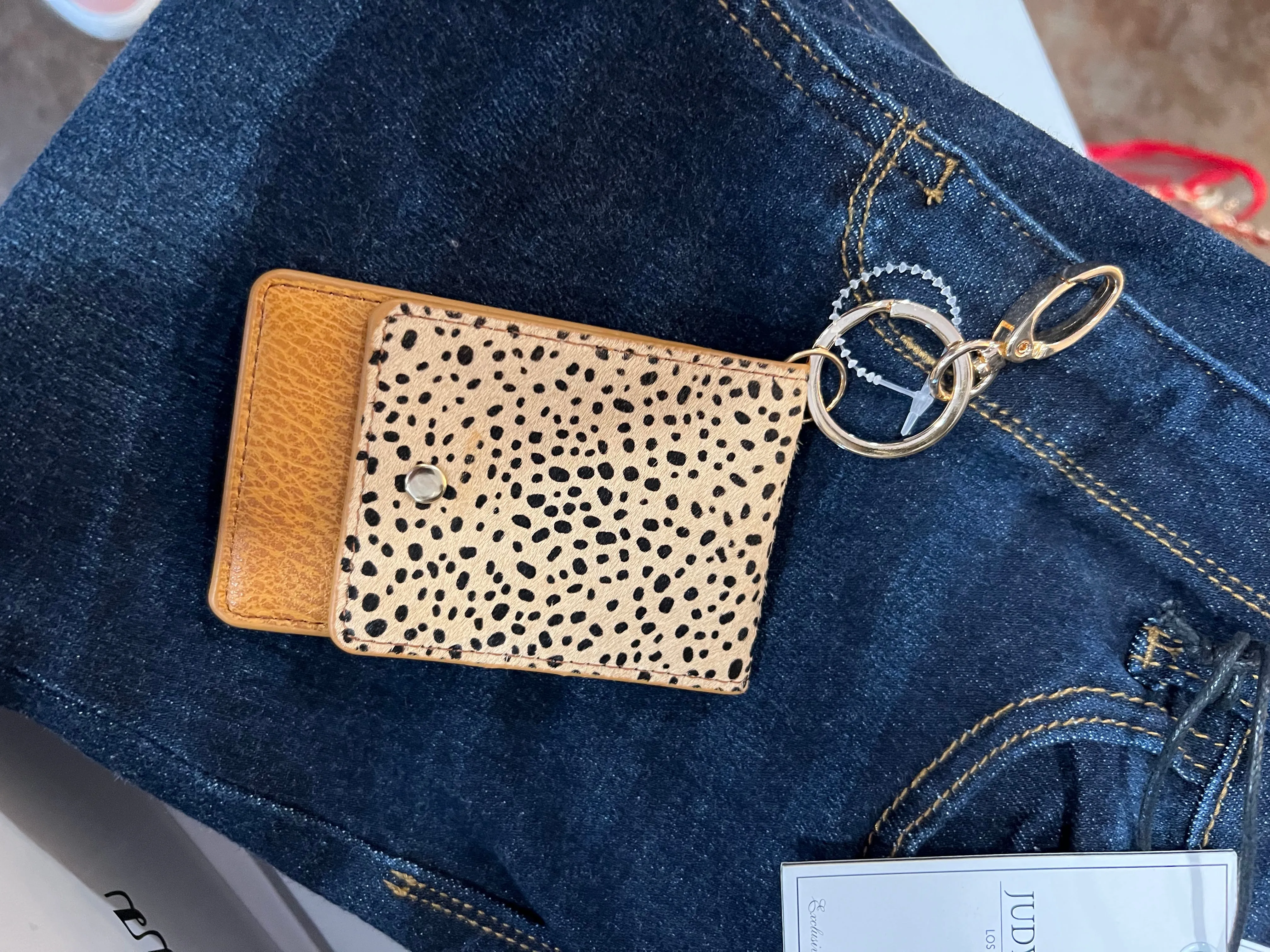 DL Snap Keychain