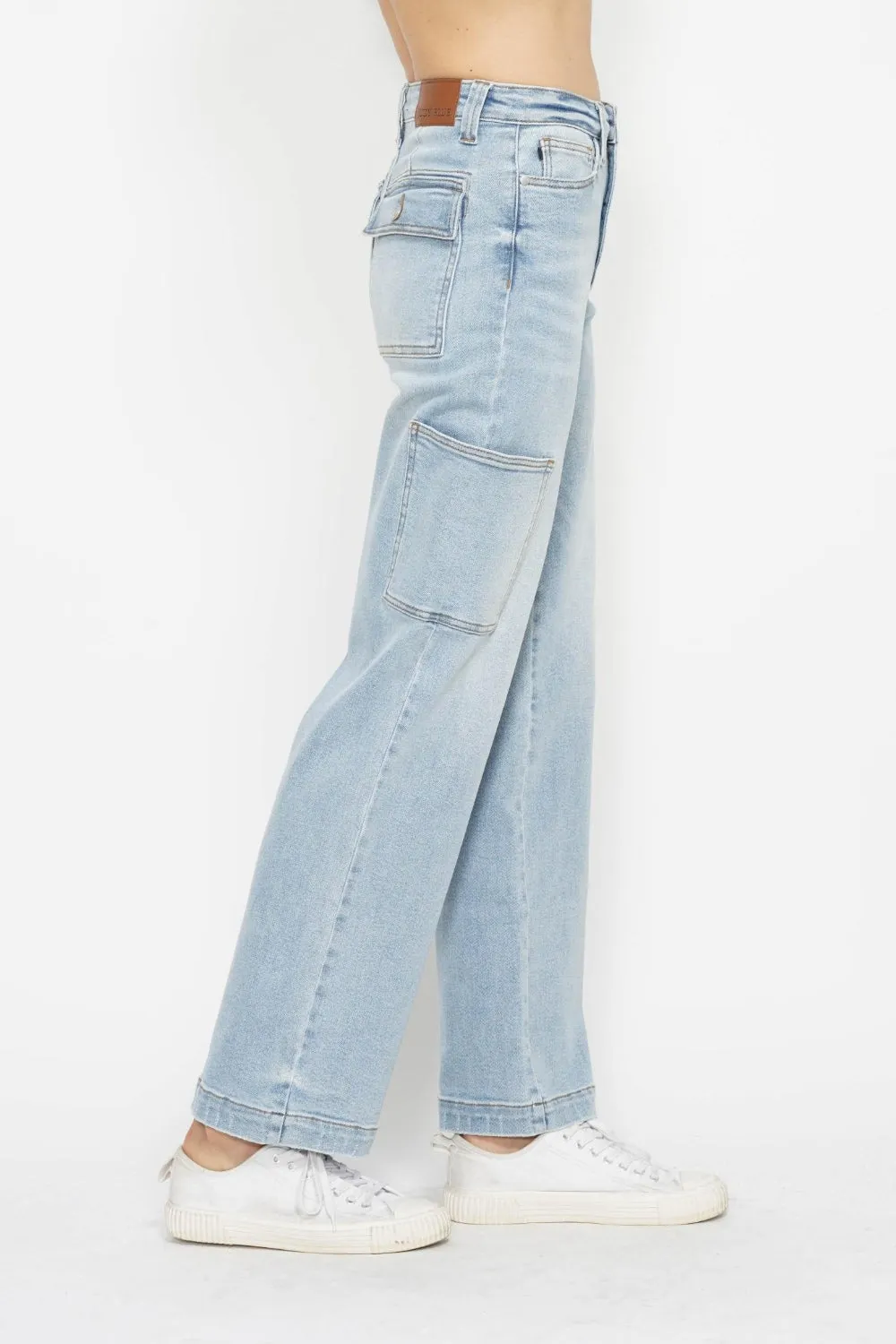 Judy Blue High Waist Straight Cargo Jeans in Light Wash