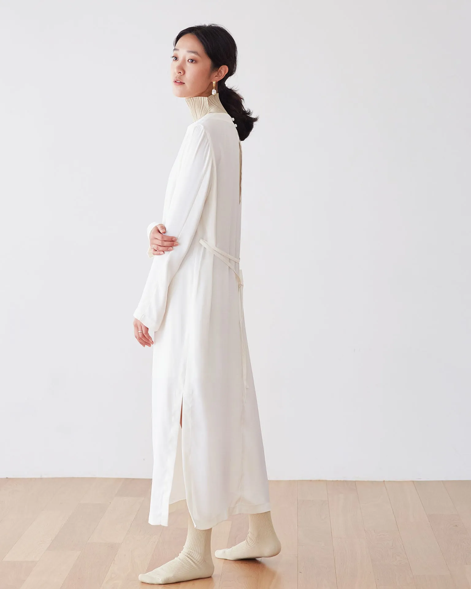 Satin All day Dress / Cream White