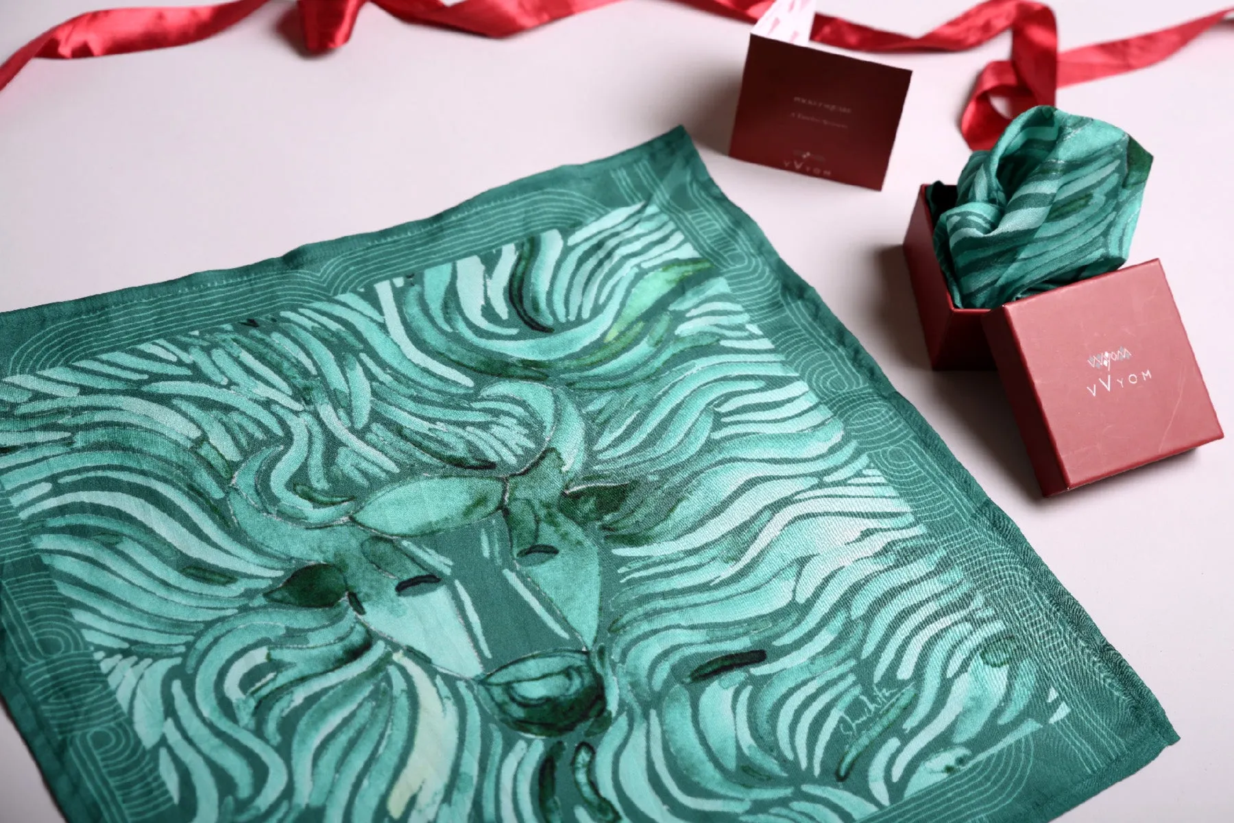 Taurus Gift Box / Zodiac Themed Pure Silk POCKET SQUARE